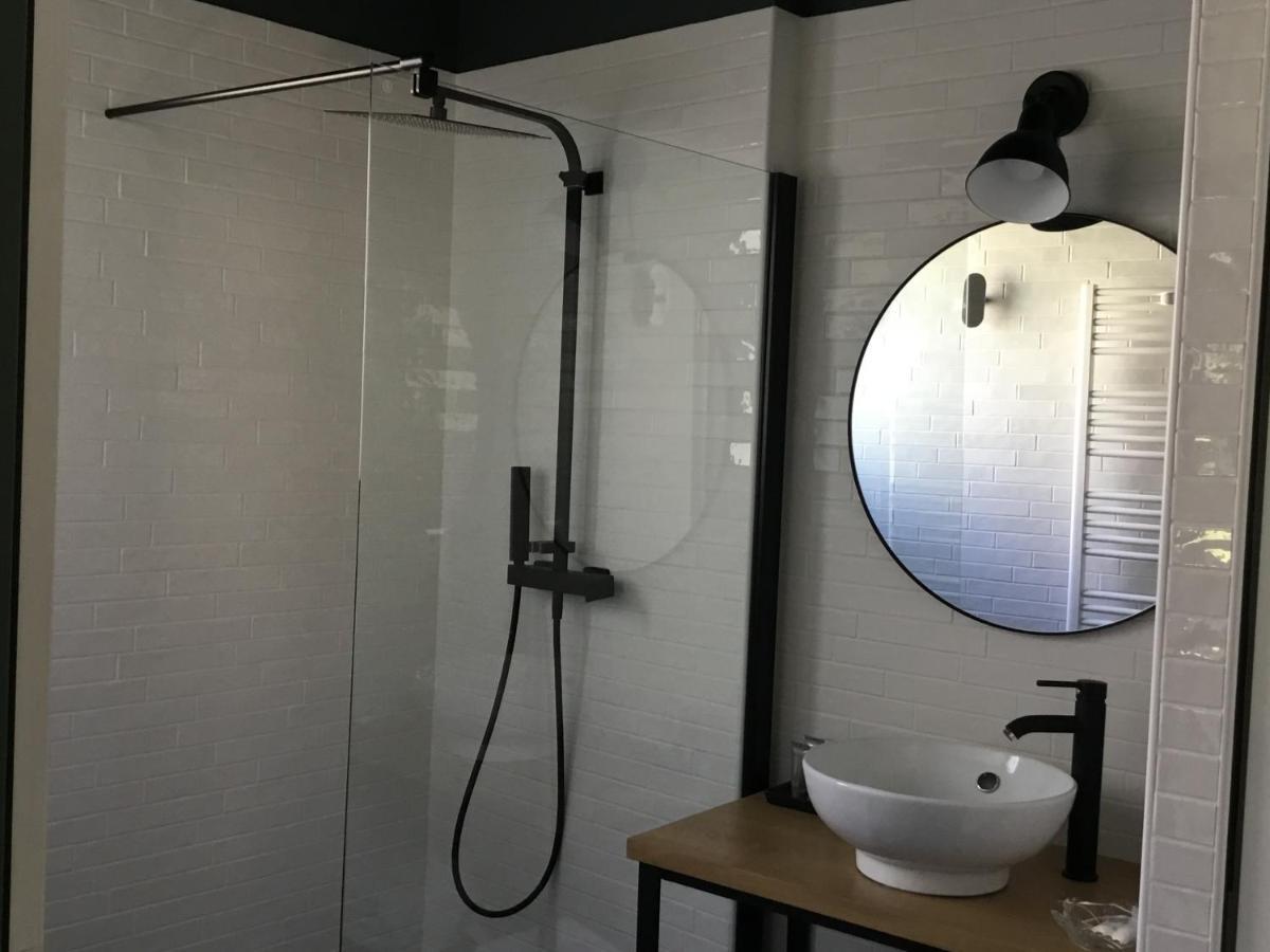 Les Chambres D'Andrea Marseillan  Bagian luar foto