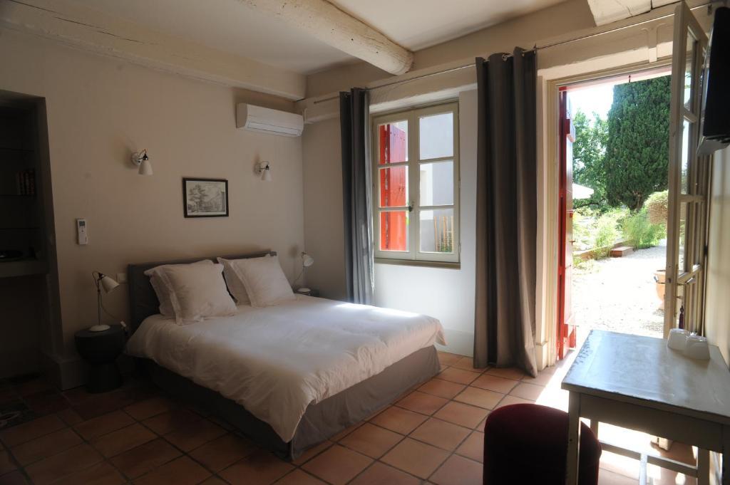 Les Chambres D'Andrea Marseillan  Ruang foto